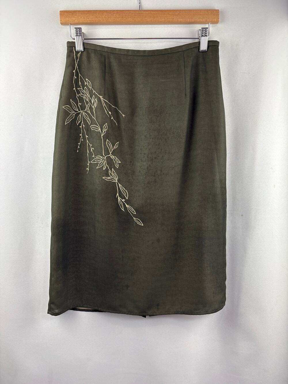 Women’s Ann Taylor Loft Size 4 Dark Sage Midi Pencil Skirt